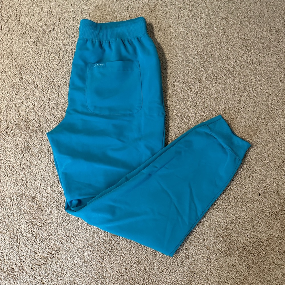 Jaanuu Men’s Jogger Scrub bottoms